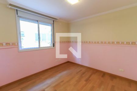 Casa à venda com 350m², 4 quartos e 7 vagasSuíte 3