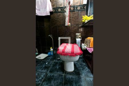 Casa à venda com 240m², 3 quartos e 3 vagas Casa à venda com 240m², 3 quartos e 3 vagasBanheiro da Suíte