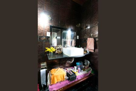 Casa à venda com 240m², 3 quartos e 3 vagas Casa à venda com 240m², 3 quartos e 3 vagasBanheiro da Suíte