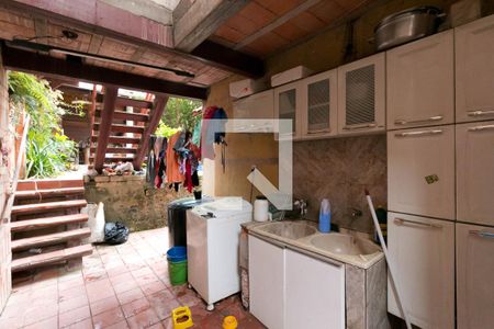 Casa à venda com 240m², 3 quartos e 3 vagas Casa à venda com 240m², 3 quartos e 3 vagasÁrea de Serviço