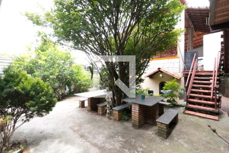 Casa à venda com 240m², 3 quartos e 3 vagas Casa à venda com 240m², 3 quartos e 3 vagasVaranda gourmet