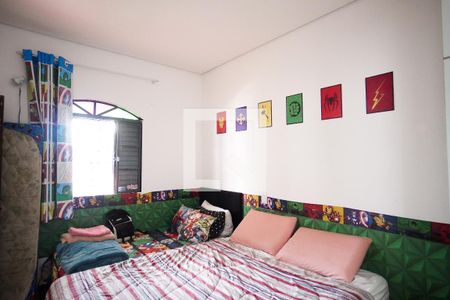 Casa à venda com 200m², 3 quartos e 5 vagasQuarto 2