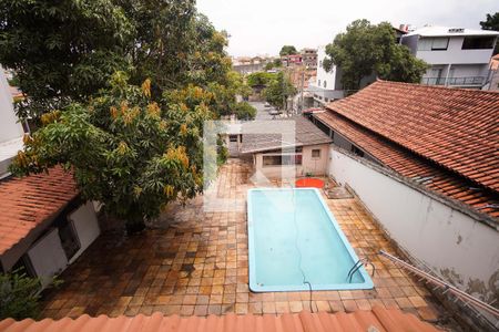 Casa à venda com 200m², 3 quartos e 5 vagasQuintal