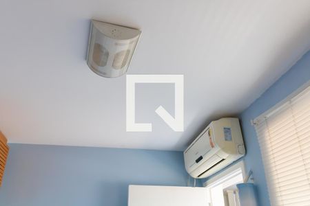 Apartamento à venda com 232m², 3 quartos e 2 vagas Apartamento à venda com 232m², 3 quartos e 2 vagasEscritório