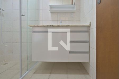 Banheiro Social de casa de condomínio para alugar com 2 quartos, 59m² em Residencial Burato, Campinas