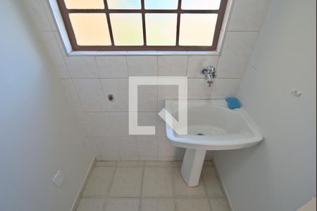 Casa de condomínio para alugar com 59m², 2 quartos e 1 vaga Casa de condomínio para alugar com 59m², 2 quartos e 1 vagaÁrea de Serviço