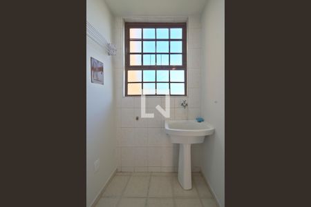 Casa de condomínio para alugar com 59m², 2 quartos e 1 vaga Casa de condomínio para alugar com 59m², 2 quartos e 1 vagaÁrea de Serviço