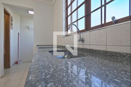 Casa de condomínio para alugar com 59m², 2 quartos e 1 vaga Casa de condomínio para alugar com 59m², 2 quartos e 1 vagaCozinha