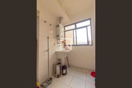 Apartamento para alugar com 69m², 3 quartos e 1 vagaÁrea de Serviço