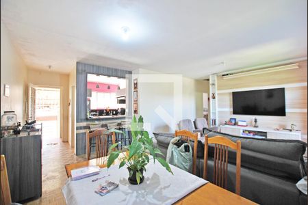 Casa à venda com 594m², 5 quartos e 8 vagasSala da casa 2