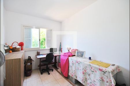 Casa à venda com 594m², 5 quartos e 8 vagasQuarto 2 da casa 2