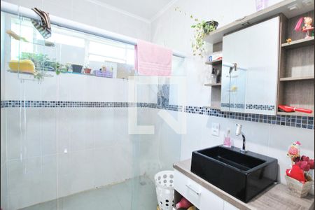 Casa à venda com 594m², 5 quartos e 8 vagasBanheiro da casa 2