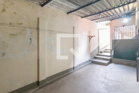 Casa à venda com 231m², 3 quartos e 2 vagas Casa à venda com 231m², 3 quartos e 2 vagasQuintal