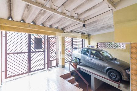 Casa à venda com 231m², 3 quartos e 2 vagas Casa à venda com 231m², 3 quartos e 2 vagasGaragem