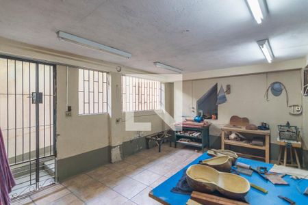 Casa à venda com 231m², 3 quartos e 2 vagas Casa à venda com 231m², 3 quartos e 2 vagasEdícula