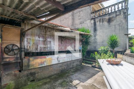 Casa à venda com 231m², 3 quartos e 2 vagas Casa à venda com 231m², 3 quartos e 2 vagasQuintal