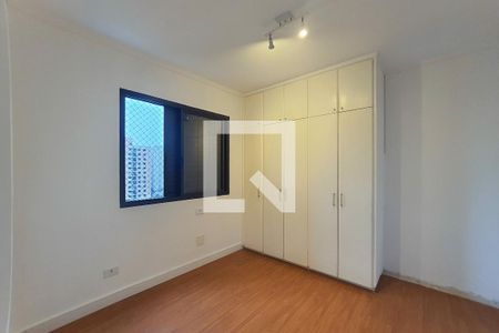 Apartamento à venda com 125m², 3 quartos e 2 vagasQuarto 2