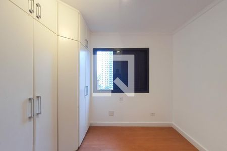 Apartamento à venda com 125m², 3 quartos e 2 vagasQuarto 1