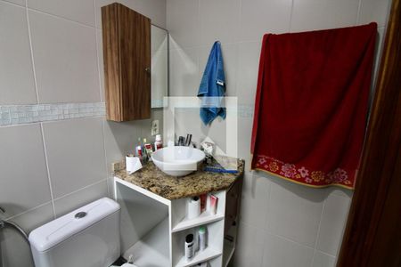 Casa à venda com 340m², 4 quartos e 3 vagasBanheiro da Suíte 2