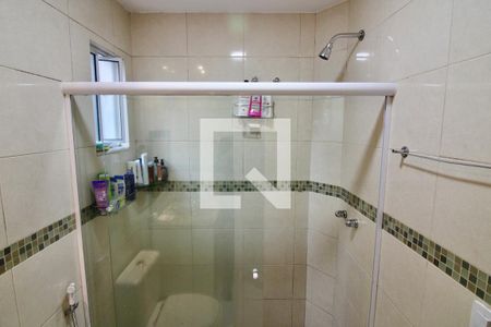 Casa à venda com 340m², 4 quartos e 3 vagasBanheiro Social