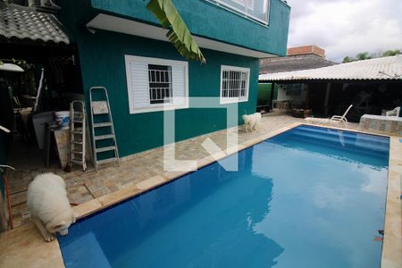 Casa à venda com 340m², 4 quartos e 3 vagasPiscina