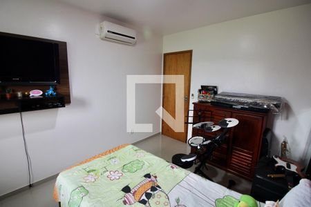 Casa à venda com 340m², 4 quartos e 3 vagasSuíte 3