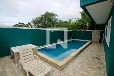 Casa à venda com 340m², 4 quartos e 3 vagasPiscina
