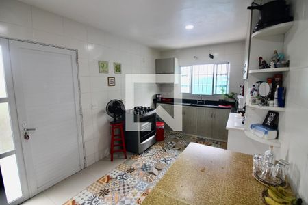 Casa à venda com 340m², 4 quartos e 3 vagasCozinha