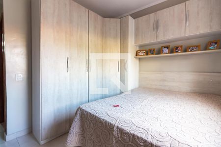 Quarto 1 de casa à venda com 3 quartos, 58m² em Padroeira, Osasco