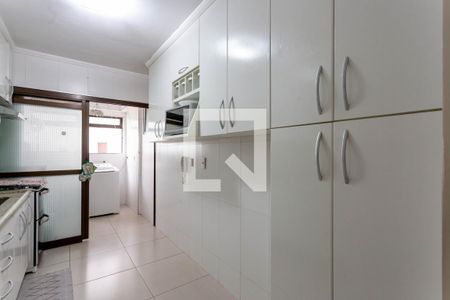 Apartamento à venda com 94m², 3 quartos e 2 vagasCozinha