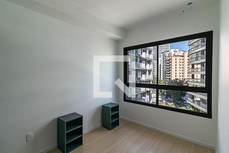 Studio à venda com 30m², 1 quarto e sem vaga Studio à venda com 30m², 1 quarto e sem vagaSuíte