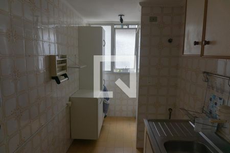 Cozinha de apartamento para alugar com 1 quarto, 44m² em Consolação, São Paulo