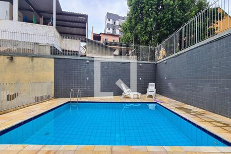 Apartamento à venda com 90m², 2 quartos e 1 vagaÁrea comum - Piscina
