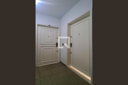 Apartamento à venda com 90m², 2 quartos e 1 vagaEntrada