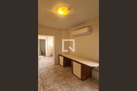 Apartamento à venda com 90m², 2 quartos e 1 vagaQuarto de Serviço