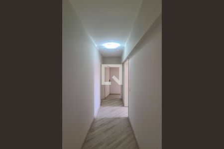 Apartamento à venda com 90m², 2 quartos e 1 vagaCorredor