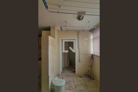 Apartamento à venda com 90m², 2 quartos e 1 vagaÁrea de Serviço