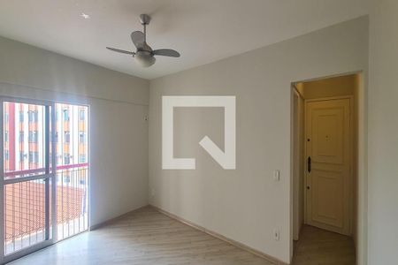 Apartamento à venda com 90m², 2 quartos e 1 vagaSala