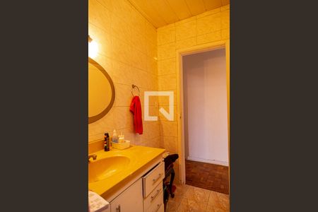 Casa à venda com 66m², 2 quartos e 1 vaga Casa à venda com 66m², 2 quartos e 1 vagaBanheiro