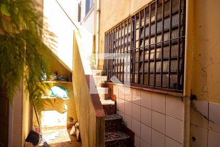 Casa à venda com 66m², 2 quartos e 1 vaga Casa à venda com 66m², 2 quartos e 1 vagaQuintal e Área de Serviço