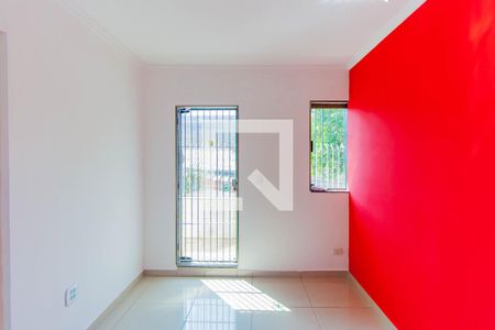 Sala de casa à venda com 4 quartos, 240m² em Vila Ivg, São Paulo