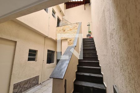 Casa à venda com 240m², 4 quartos e 2 vagasCorredor