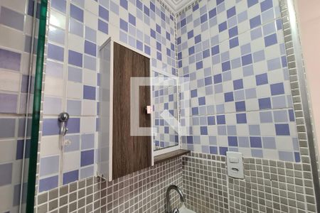 Casa à venda com 240m², 4 quartos e 2 vagasBanheiro