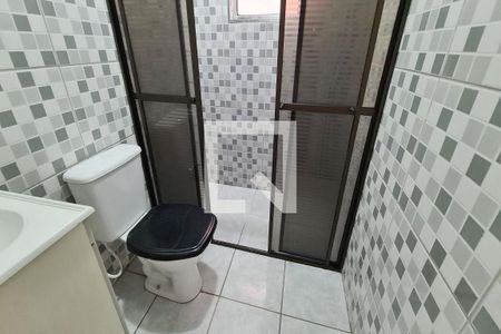 Casa à venda com 240m², 4 quartos e 2 vagasBanheiro da Suíte 2