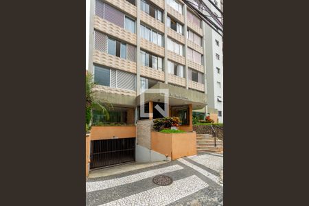 Apartamento para alugar com 90m², 2 quartos e 1 vaga Apartamento para alugar com 90m², 2 quartos e 1 vagaFachada