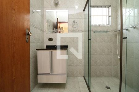 Casa para alugar com 250m², 3 quartos e 2 vagasBanheiro