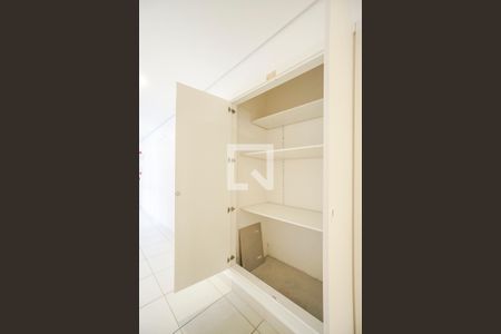Studio para alugar com 27m², 1 quarto e sem vaga Studio para alugar com 27m², 1 quarto e sem vagaDepósito