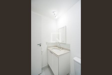 Studio para alugar com 27m², 1 quarto e sem vaga Studio para alugar com 27m², 1 quarto e sem vagaBanheiro social