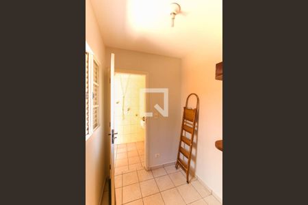 Casa à venda com 125m², 3 quartos e 2 vagasQuarto de Serviço