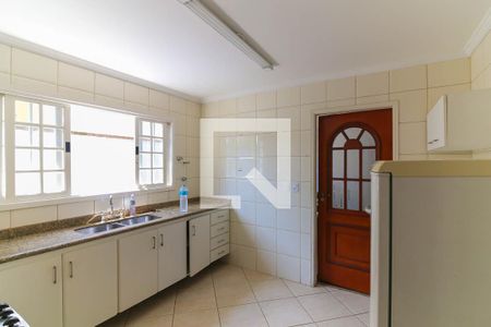 Casa à venda com 125m², 3 quartos e 2 vagasCozinha